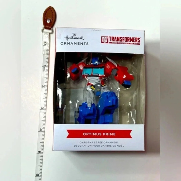 Transformers x Hallmark - Optimus Prime Ornament- BNIB  🛻🎄 - Picture 2 of 4